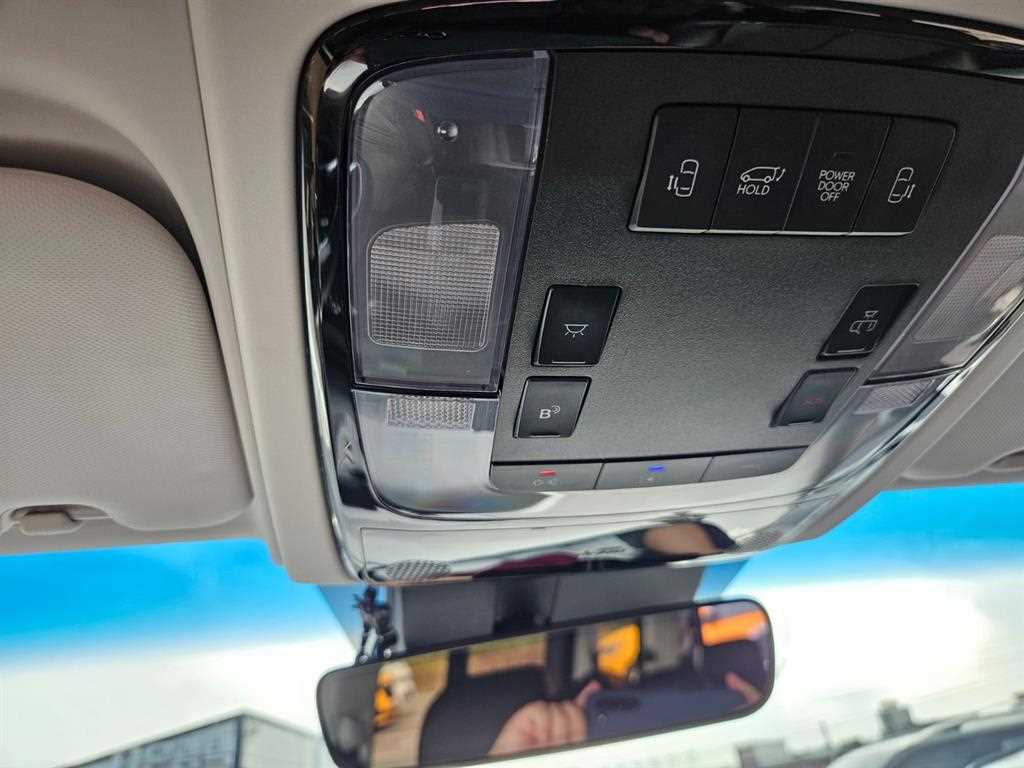 Hyundai Staria — photo 13