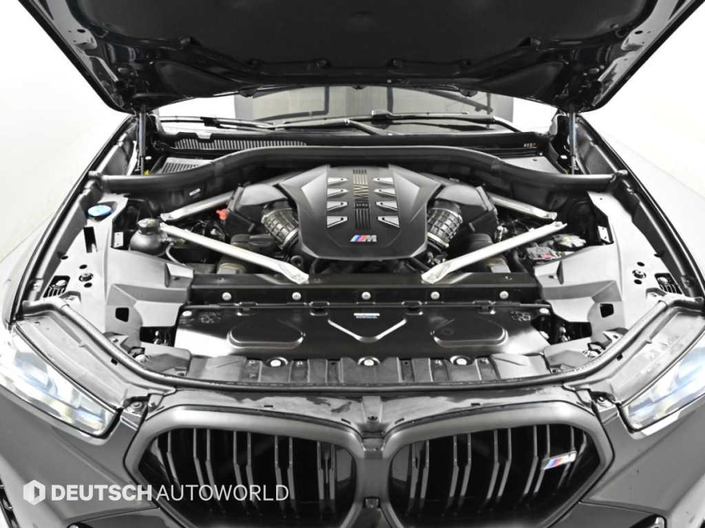 BMW X6 — photo 06