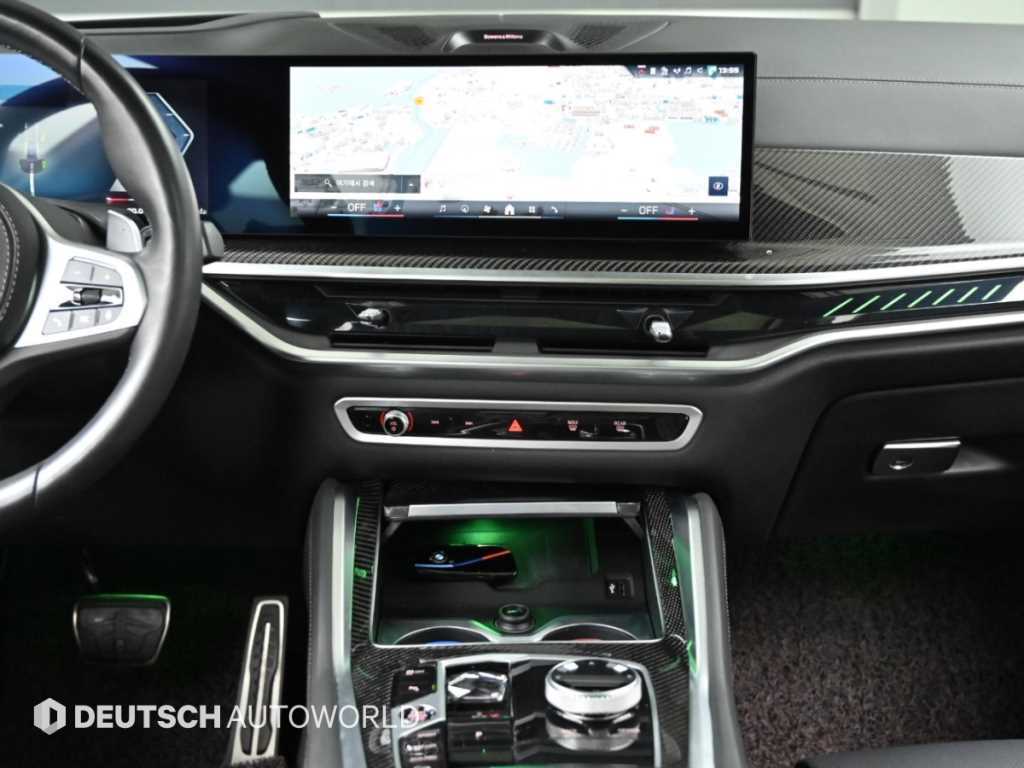 BMW X6 — photo 14