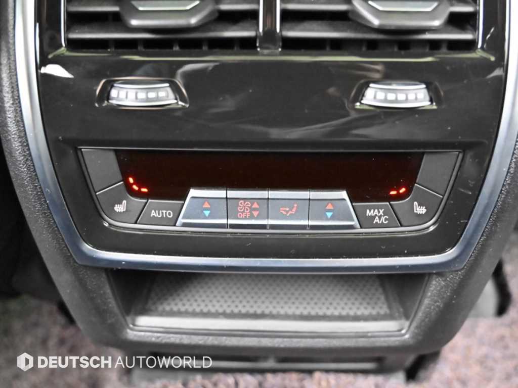 BMW X6 — photo 16