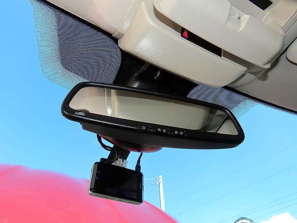 RENAULT SM6 — photo 15