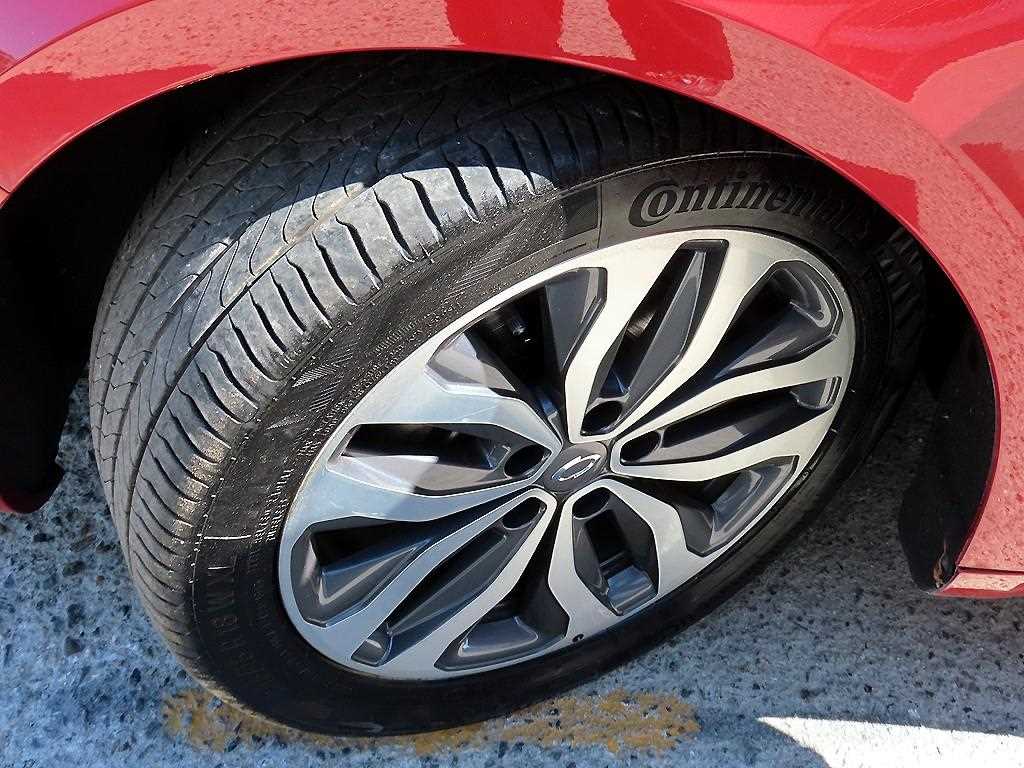RENAULT SM6 — photo 20