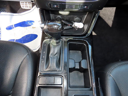 Kia Sorento — photo 10