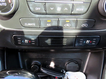 Kia Sorento — photo 15