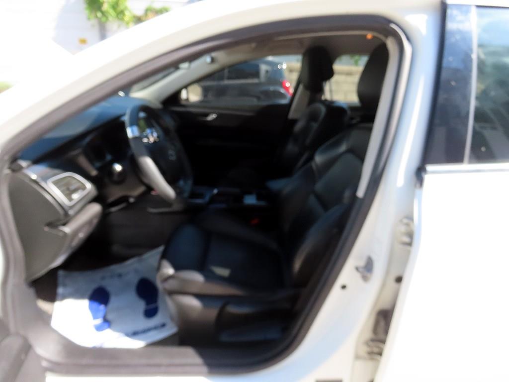 RENAULT SM6 — photo 05