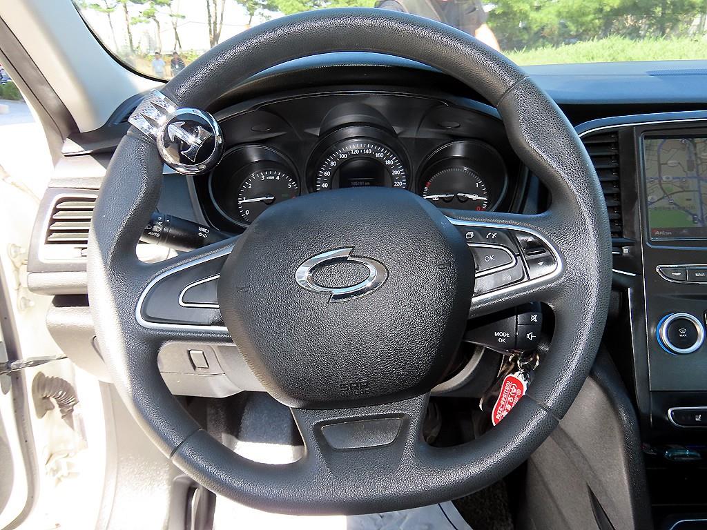 RENAULT SM6 — photo 08