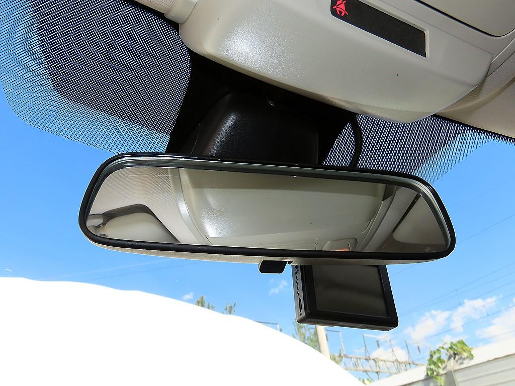 RENAULT SM6 — photo 16
