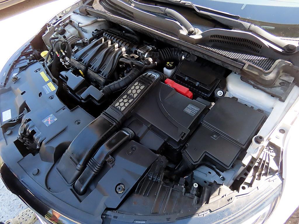 RENAULT SM6 — photo 18