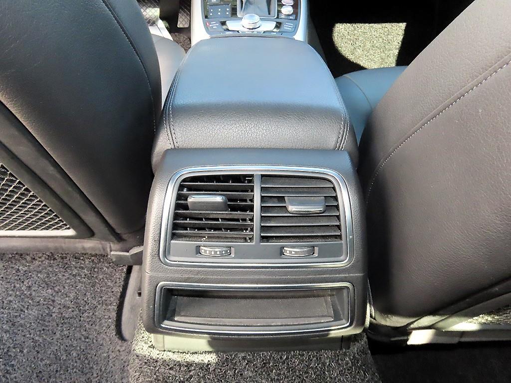 Audi A6 — photo 16