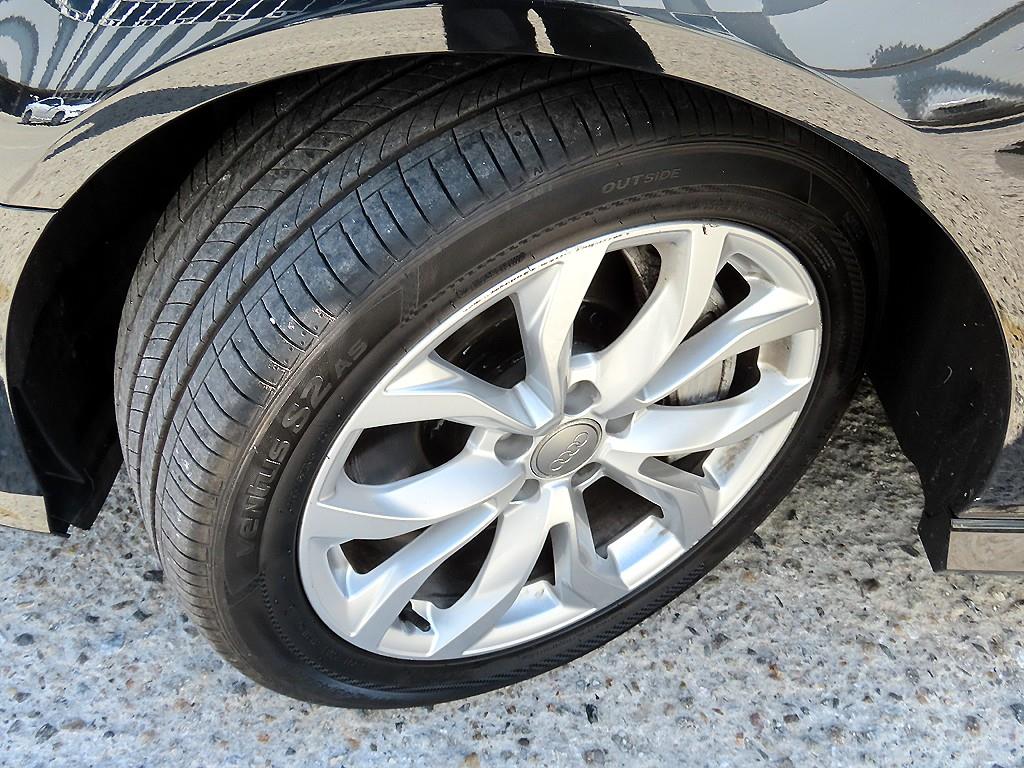 Audi A6 — photo 20