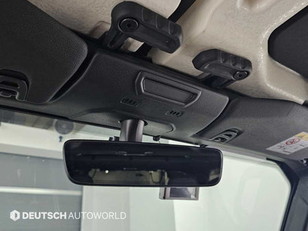 Jeep Wrangler — photo 18