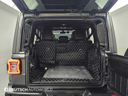 Jeep Wrangler — photo 19