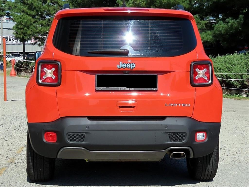 Jeep Renegade — photo 04