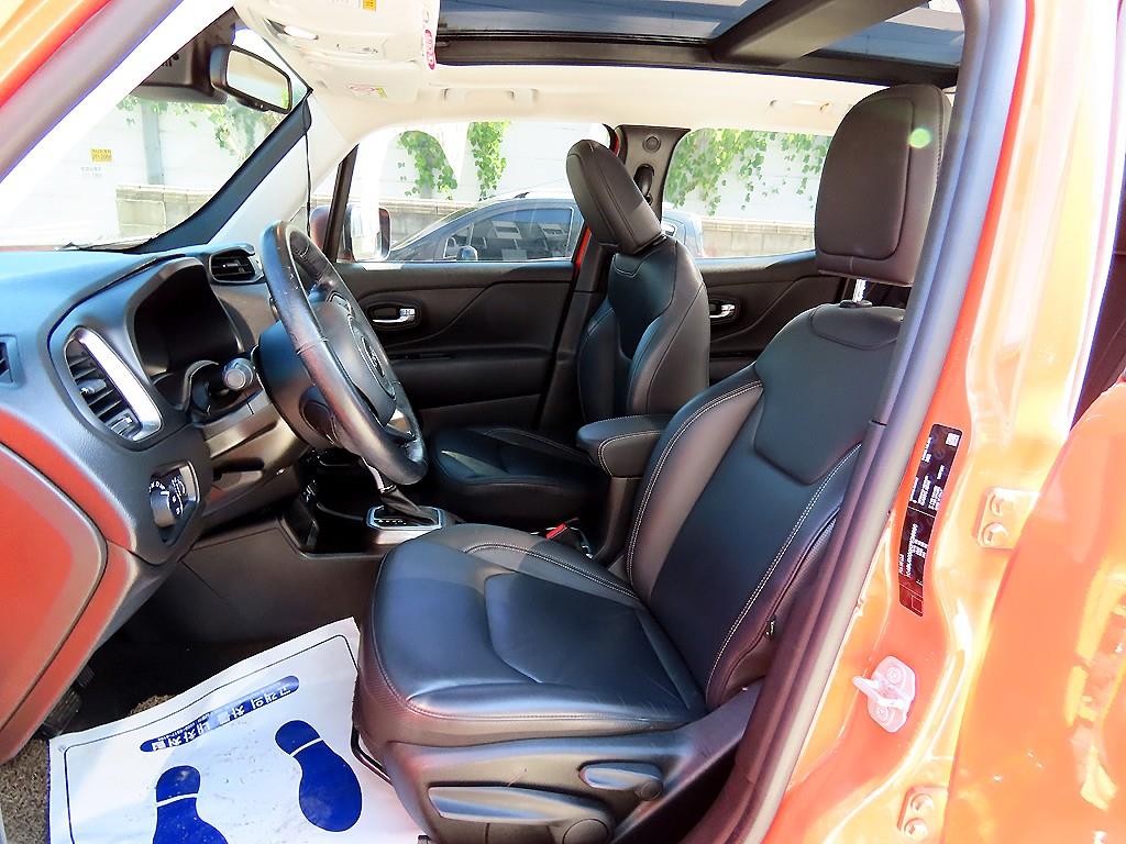 Jeep Renegade — photo 05