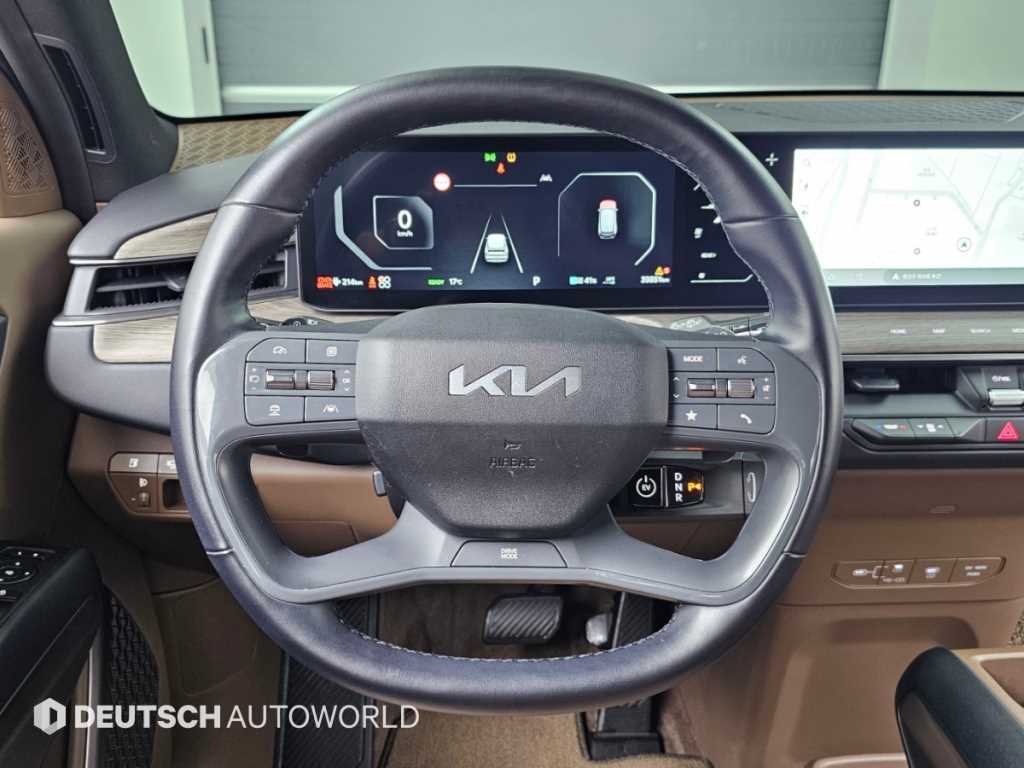 Kia EV9 — photo 13