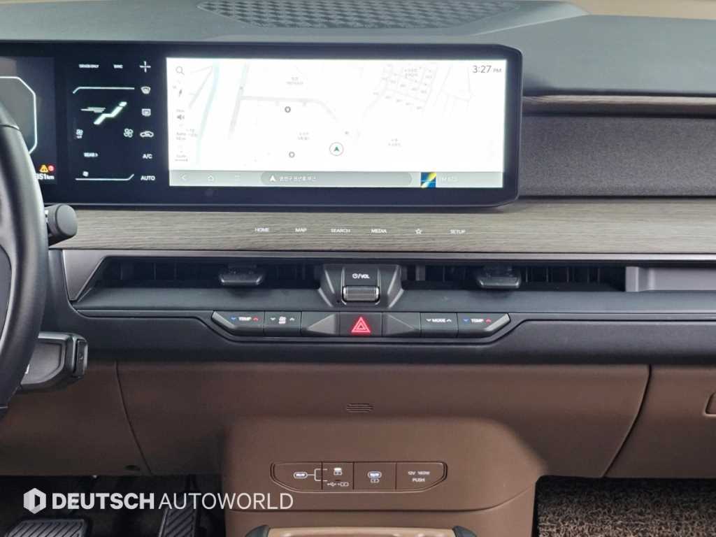 Kia EV9 — photo 14