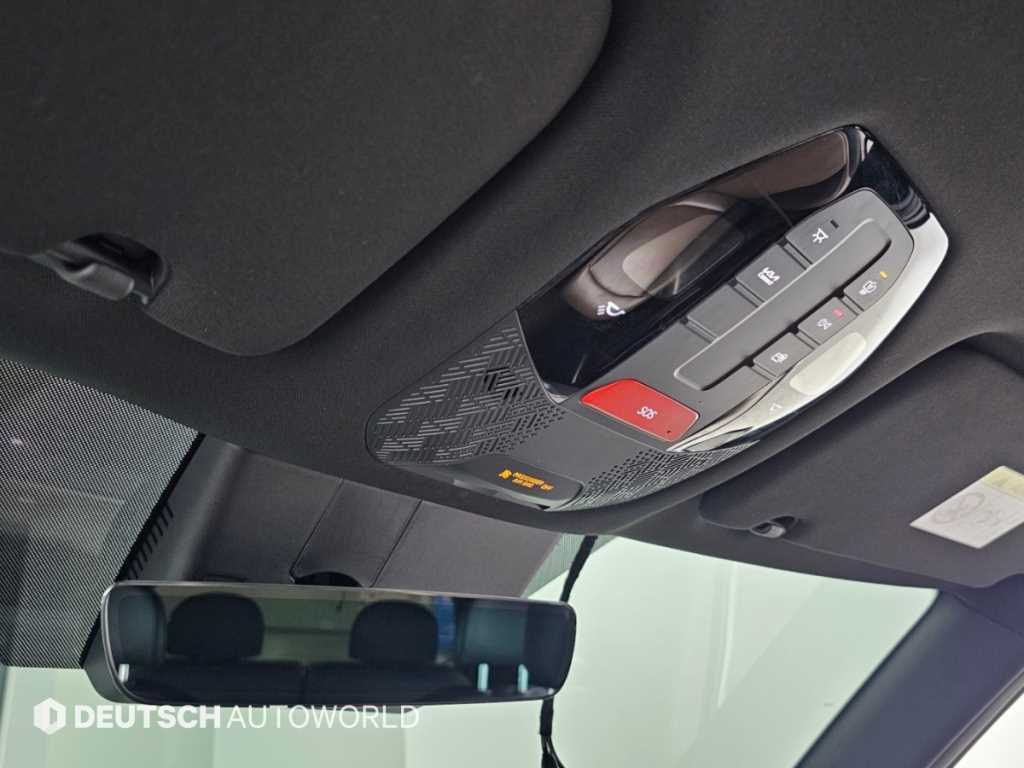 Kia EV9 — photo 18