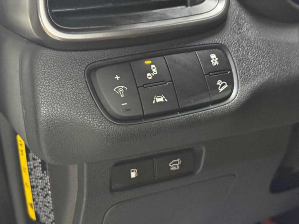 Kia Sorento — photo 09