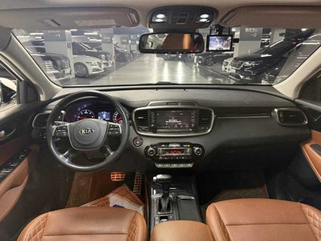 Kia Sorento — photo 11