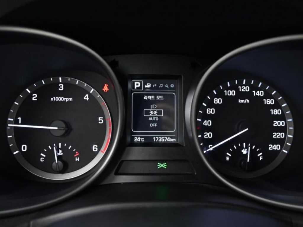 Hyundai Santafe — photo 08