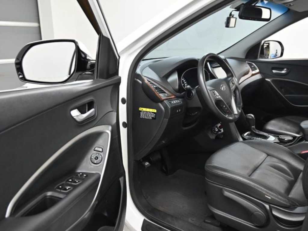 Hyundai Santafe — photo 11