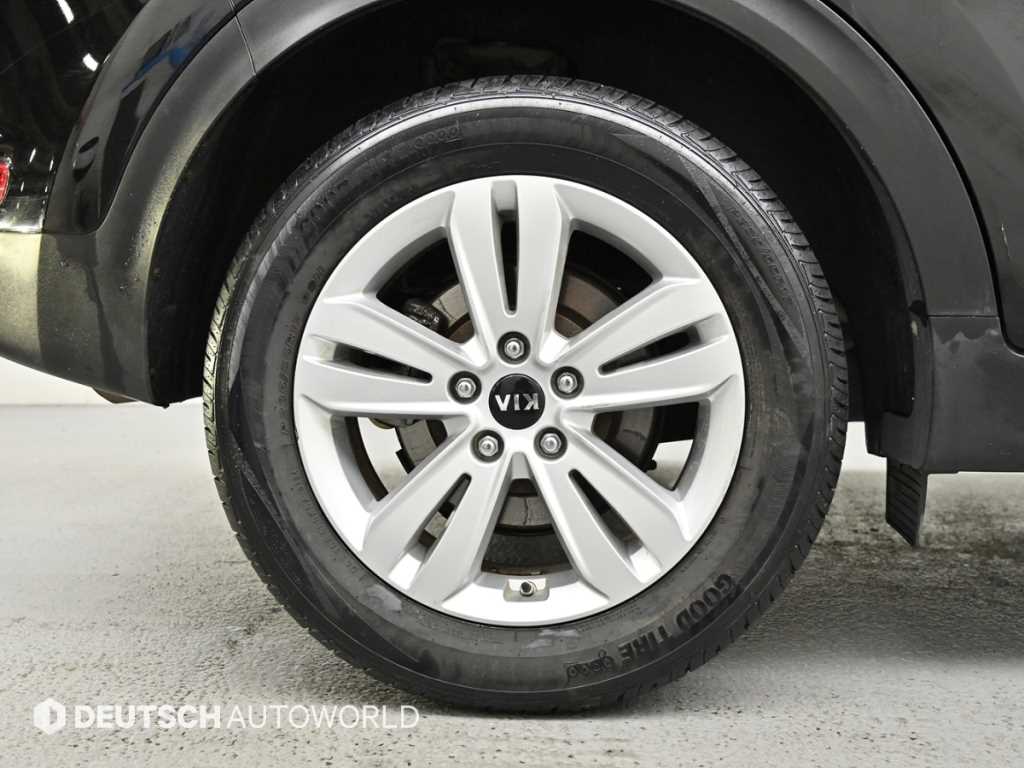Kia Sportage — photo 05