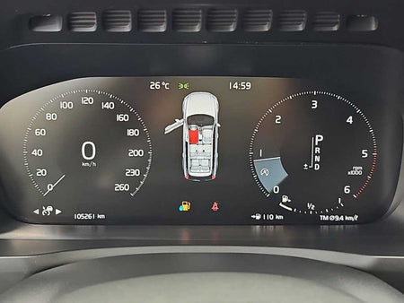Volvo XC90 — photo 06