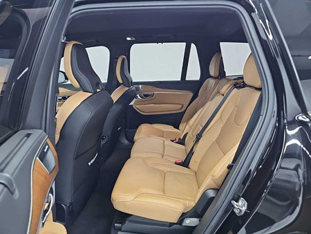 Volvo XC90 — photo 12