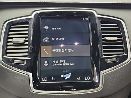 Volvo XC90 — photo 15