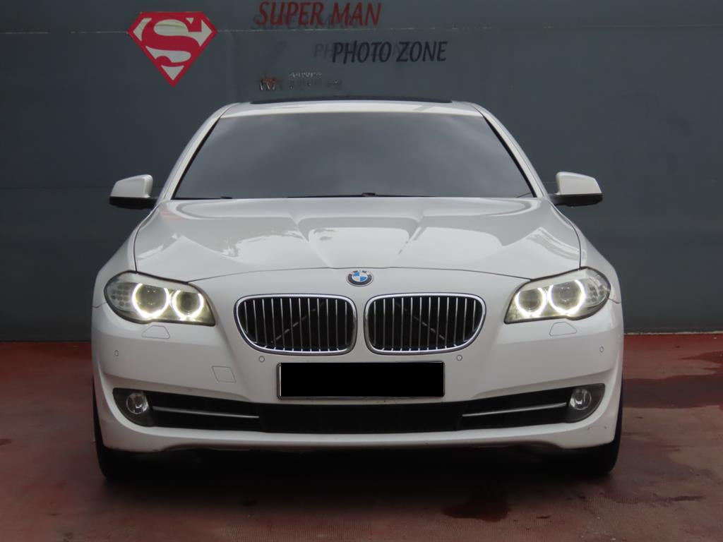 BMW 5-Series — photo 02