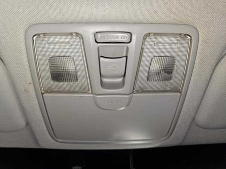 Hyundai Avante — photo 16