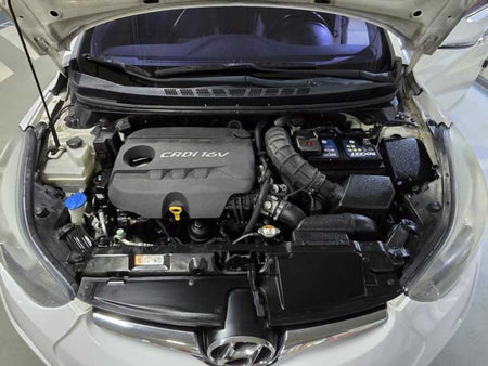Hyundai Avante — photo 19