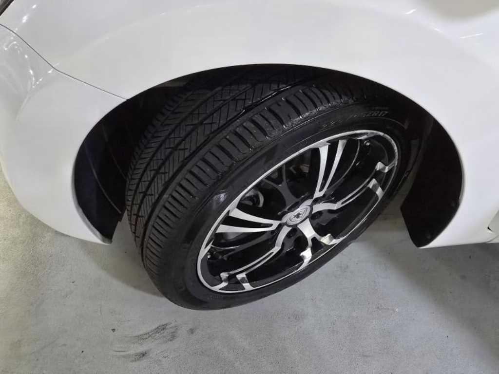 Hyundai Avante — photo 20