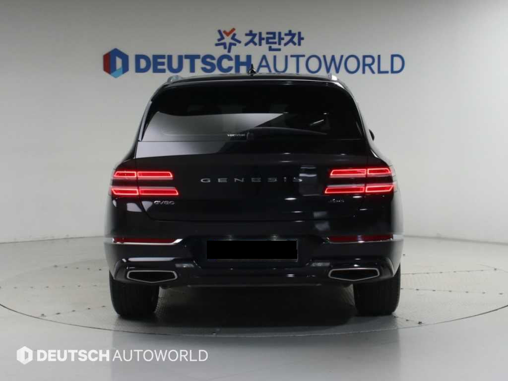 Genesis GV80 — photo 04