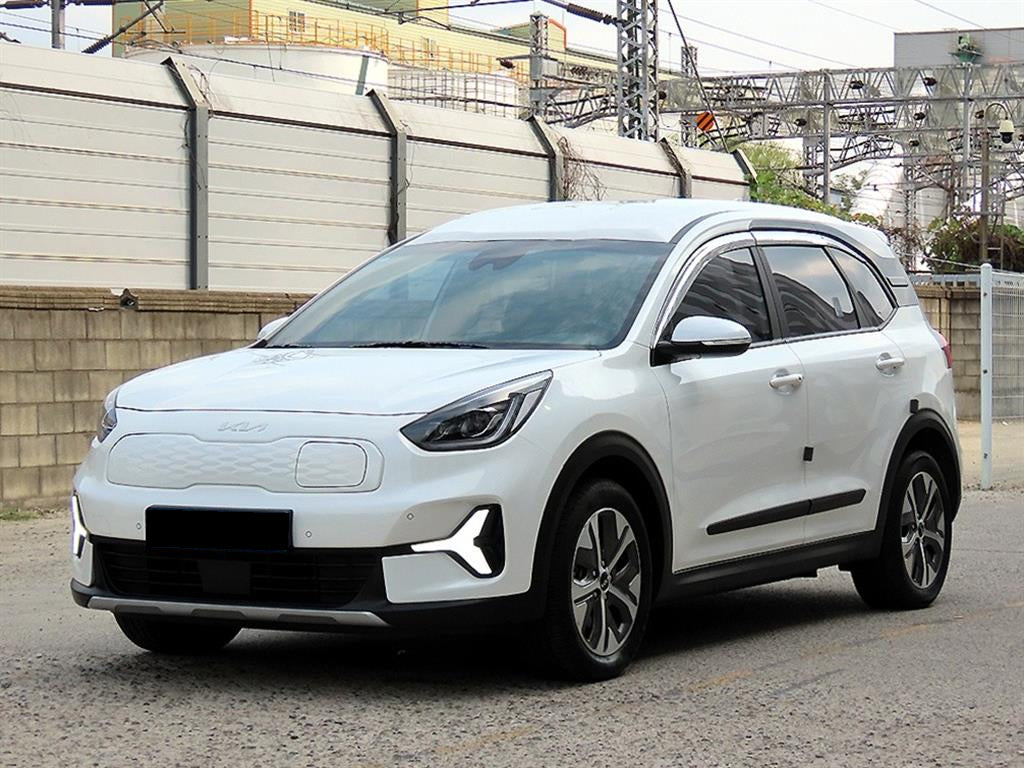 Kia Niro — photo 02