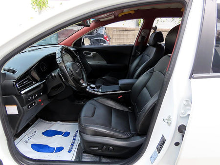 Kia Niro — photo 05