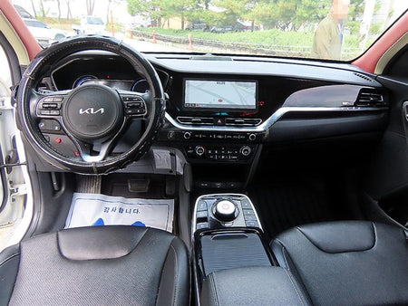 Kia Niro — photo 07