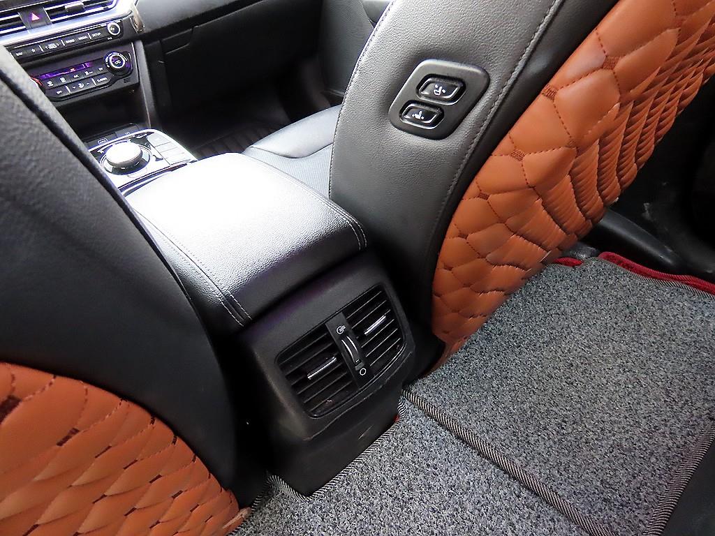 Kia Niro — photo 15