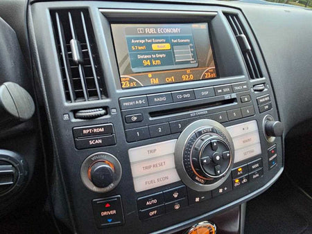 Infiniti FX — photo 09
