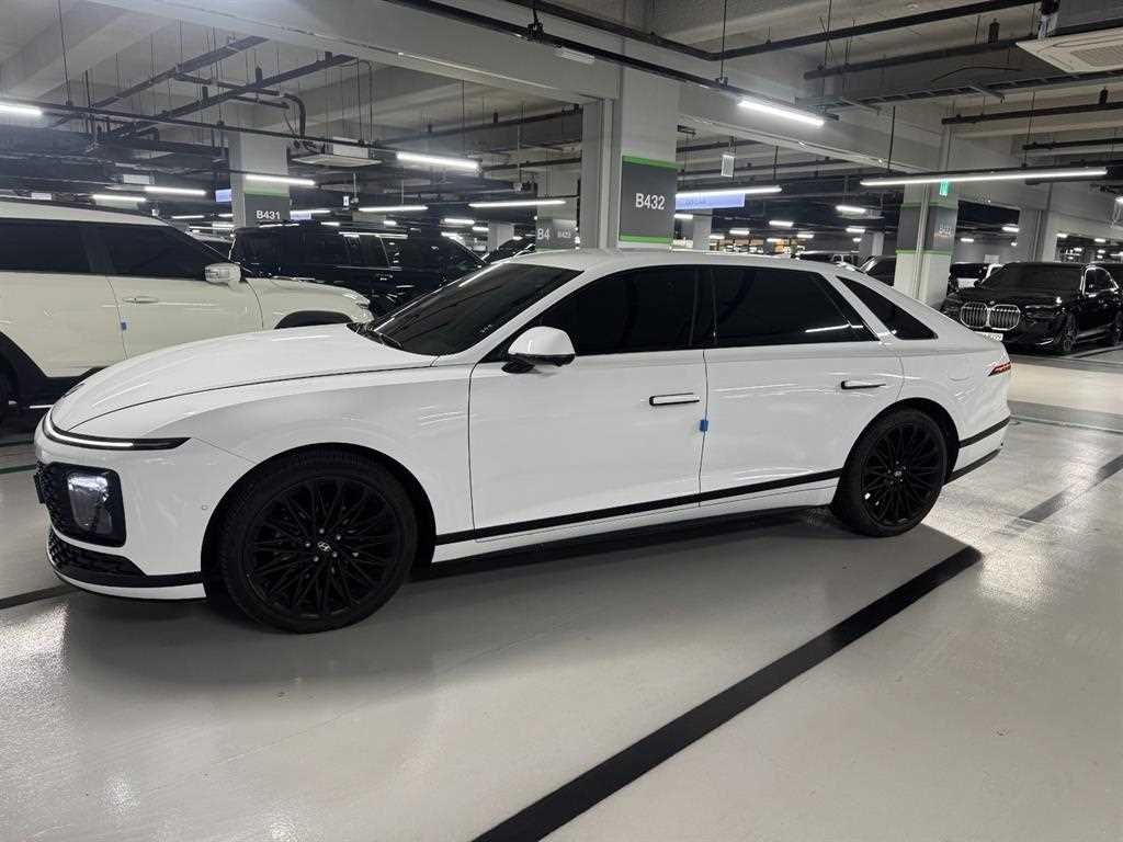 Hyundai Grandeur — photo 02