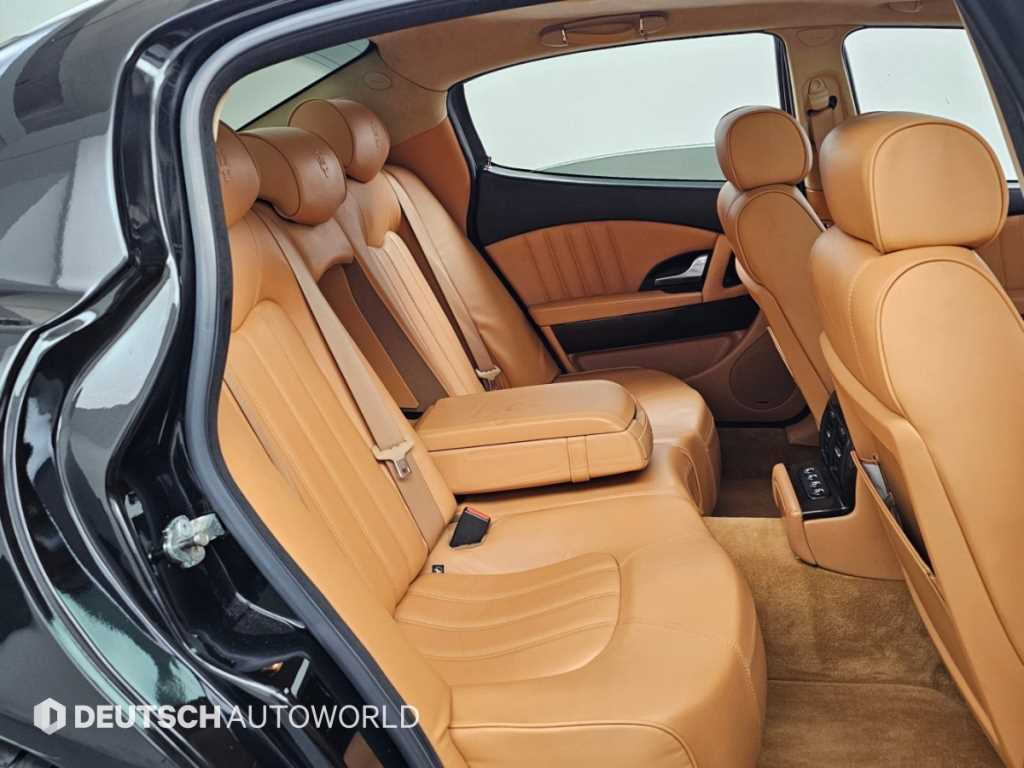 Maserati Quattroporte — photo 12