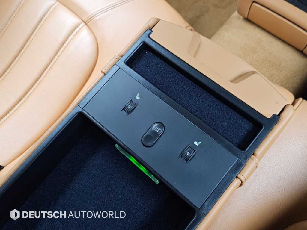 Maserati Quattroporte — photo 16