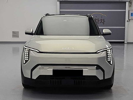 Kia EV3 — photo 02