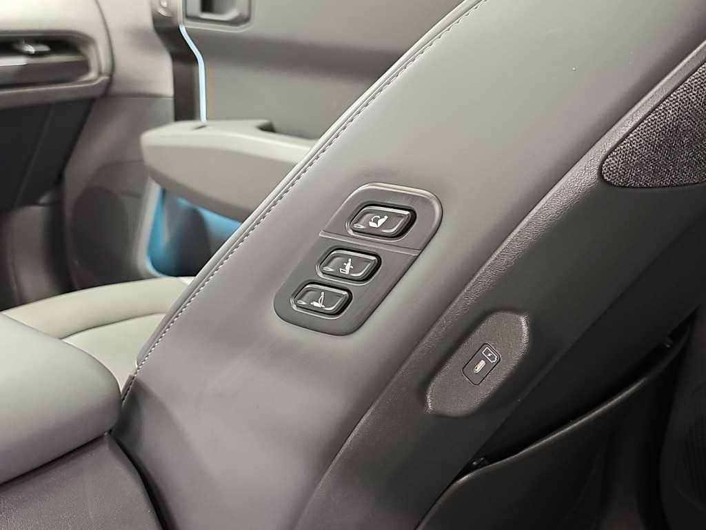 Kia EV3 — photo 13
