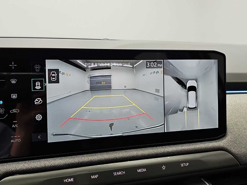 Kia EV3 — photo 16