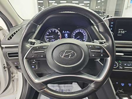 Hyundai Sonata — photo 09