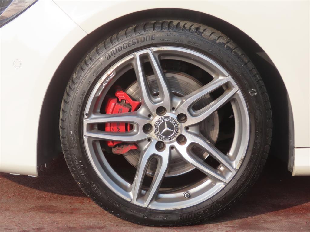 Mercedes-Benz CLA-Class — photo 19
