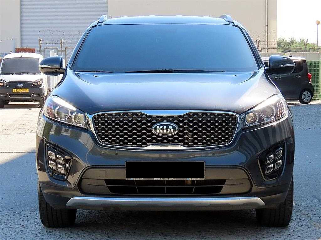 Kia Sorento — photo 02