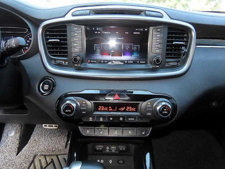 Kia Sorento — photo 13