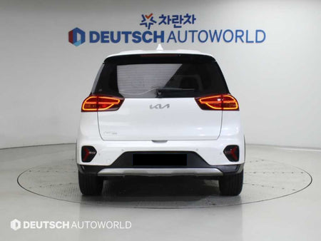 Kia Niro — photo 04